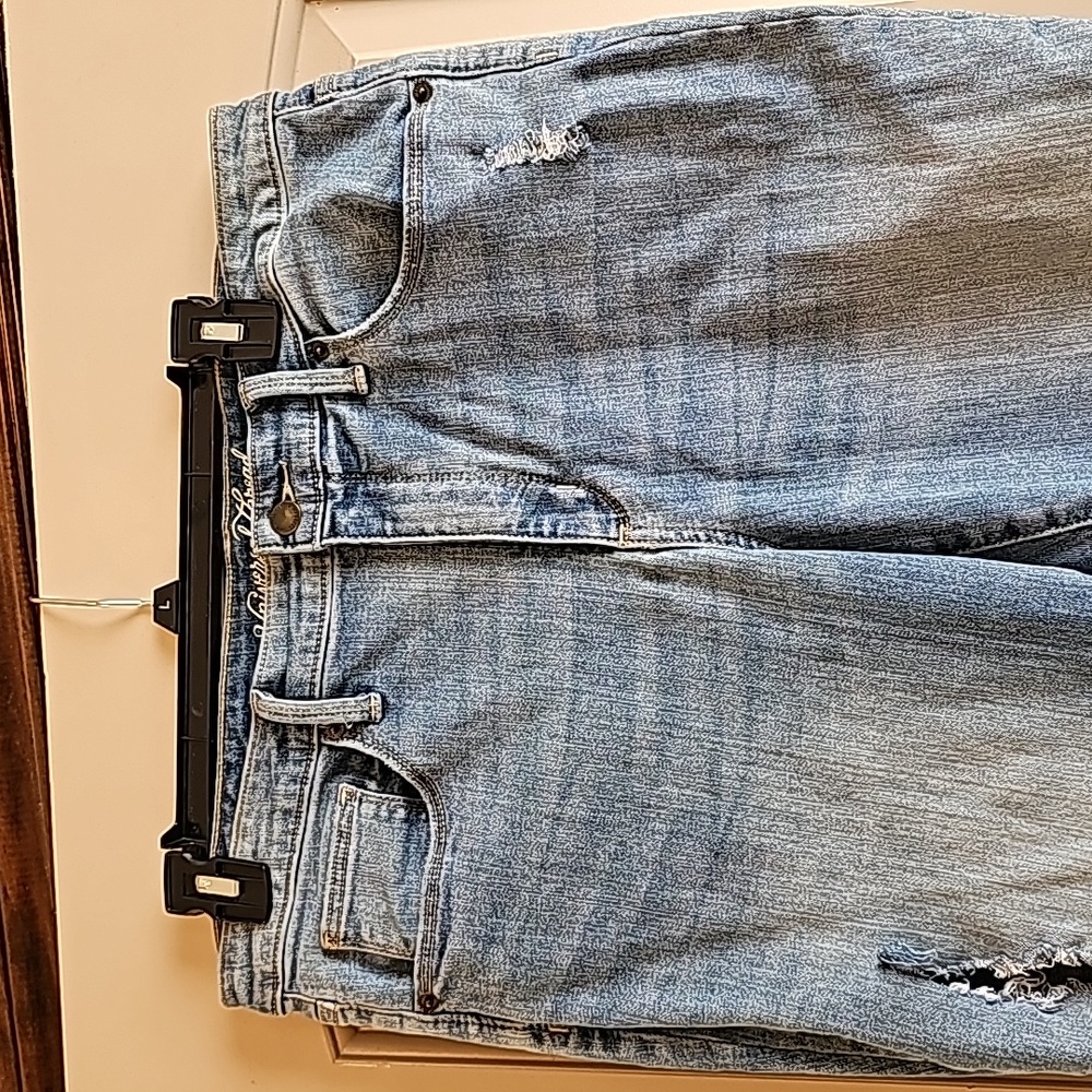 Universal Thread Distressed Stonewashed Jeans Siz… - image 2